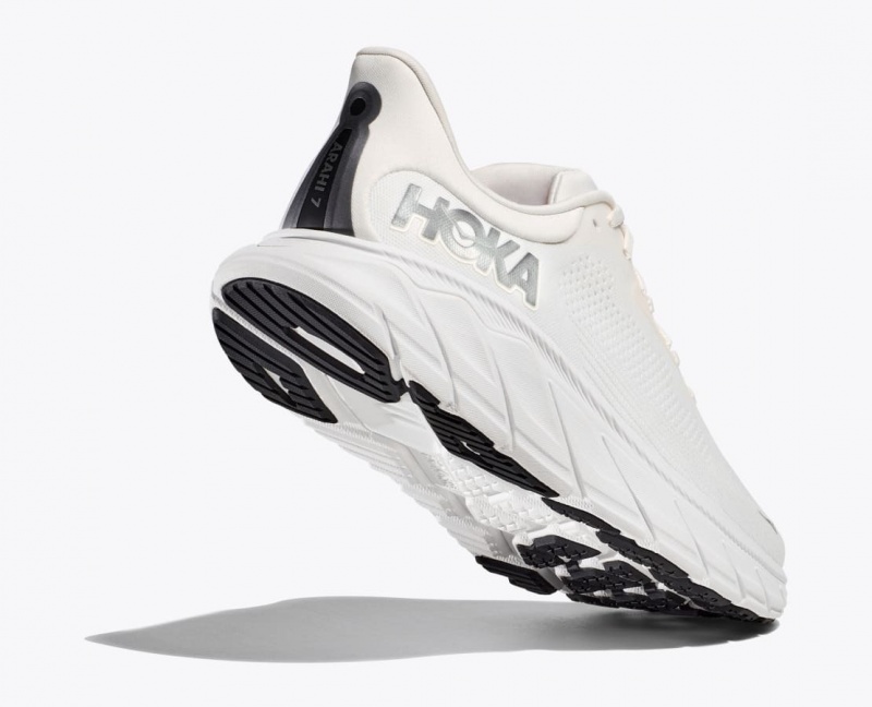 Men's HOKA Arahi 7 Running Shoes White | 407-AYCLBF